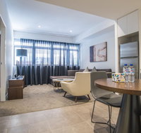Chic  comfy 1 Bed home Silkari Suite Chdatswood - Accommodation Gladstone