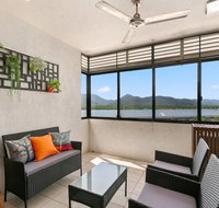 Chic City Apartment with Waterfront Views - Accommodation Gladstone