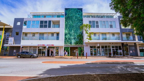 CityLights Perth - Accommodation Gladstone 1