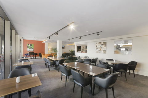 Clarion Hotel Townsville - Accommodation Gladstone 1