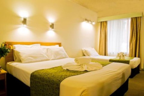 Classic Twin-bed Room 1 In Oakleigh - Accommodation Gladstone 1