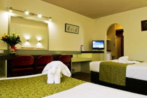 Classic Twin-bed Room 1 In Oakleigh - Accommodation Gladstone 0