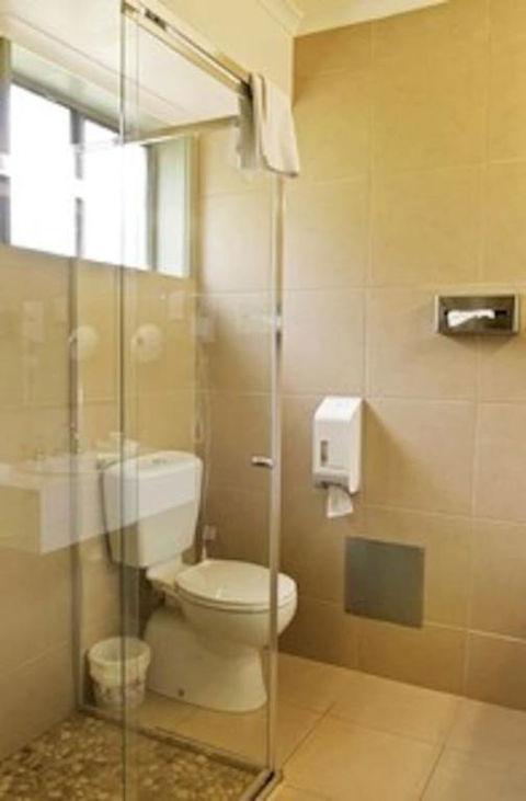 Classic Twin-bed Room 1 In Oakleigh - Accommodation Gladstone 3