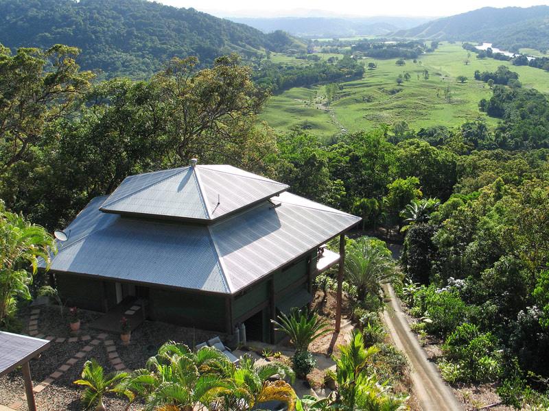 Daintree QLD Accommodation Gladstone