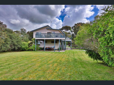 Cloudbreak At Inverloch - Pet Friendly Near Beach - Accommodation Gladstone 1