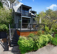 Cloudsong Chalet 1 - Close to the village centre - Accommodation Gladstone