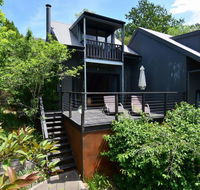 Cloudsong Chalet 3 - Close to the village centre - Accommodation Gladstone