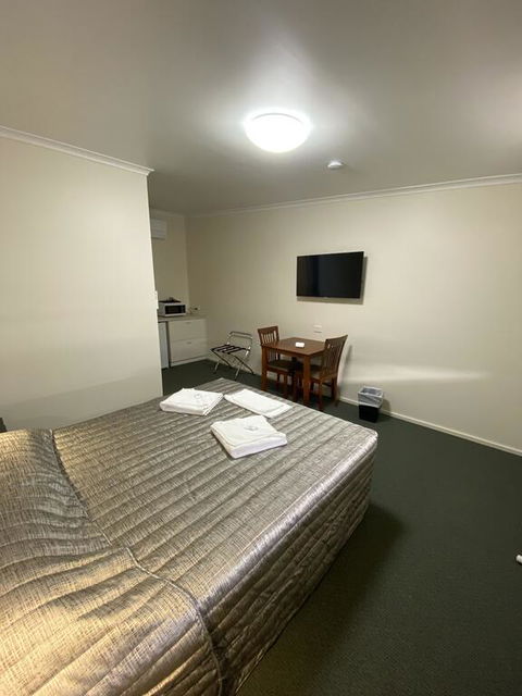Club Hotel Motel Roma - Accommodation Gladstone 1