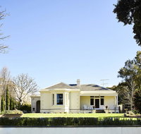 Clydesville - Accommodation Gladstone