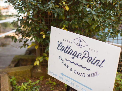 Coal And Candle By Beach Stays - Accommodation Gladstone 1