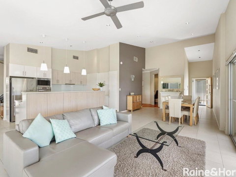 Coast - 3/42 Avoca Drive, Avoca Beach - Accommodation Gladstone 1