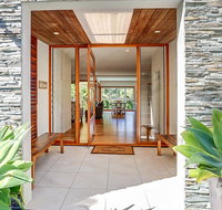 Coast Along - Accommodation Gladstone