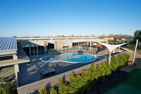 COASTAL SOUL VILLA @ BROADBEACH - Accommodation Gladstone 1