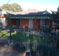 Cobram Cottage - Accommodation Gladstone