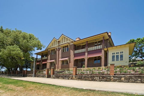 Cockatoo Island Accommodation - Accommodation Gladstone 3