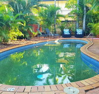 Coconut Grove Holiday Apartments - Accommodation Gladstone