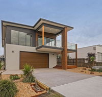 Coffs at Surf Beach Phillip Island - Accommodation Gladstone