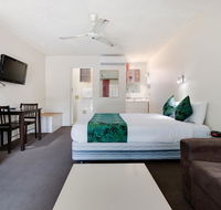 Coffs Harbour Pacific Palms Motel - Accommodation Gladstone