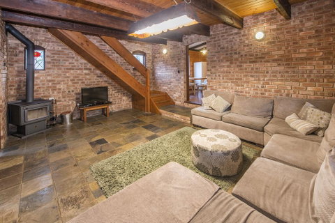 Coleys Beach House Yallingup - Accommodation Gladstone 3