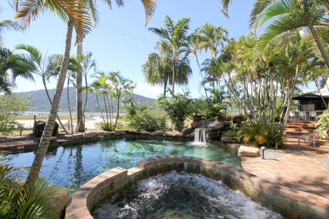 Colonial Palms Motor Inn - Accommodation Gladstone 2