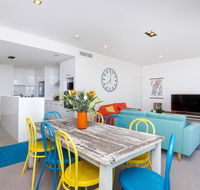 Colour  Swank at The Mill in the Heart of CBD - Accommodation Gladstone
