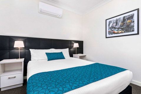 Comfort Inn & Suites Manhattan - Accommodation Gladstone 2