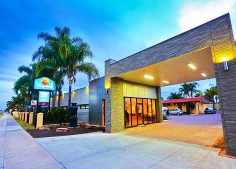 Comfort Inn Deakin Palms - Accommodation Gladstone 0