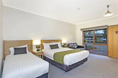 Comfort Inn Lady Augusta - Accommodation Gladstone 2