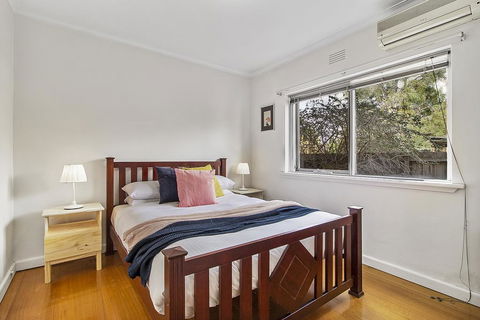 Comfy One-bedroom Unit Between City And Airport - Accommodation Gladstone 2