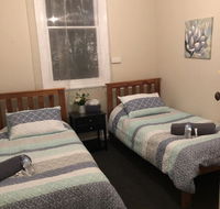 Commercial Hotel - Accommodation Gladstone