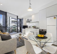 Complete Host SEE Apartments - Accommodation Gladstone