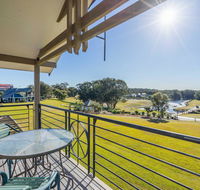 Condo 108  Horizons Resort  Golf stunning course  lake Views - Accommodation Gladstone