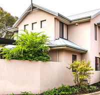 Coode Street Townhouse - Accommodation Gladstone