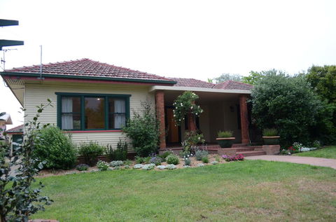 Coolamon On Marsh - Armidale - Accommodation Gladstone 0
