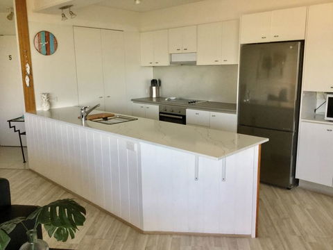 Coolum Beach Resort - Accommodation Gladstone 1