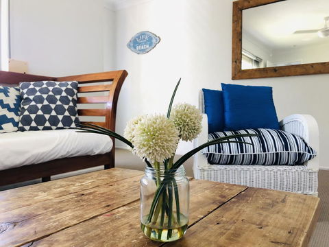 Coolum Classic Beach Shack - Pet Friendly - Accommodation Gladstone 2