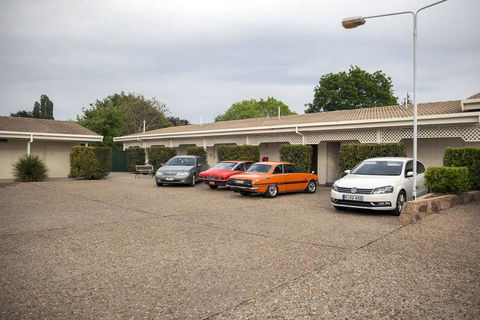 Cooma Motor Inn - Accommodation Gladstone 1