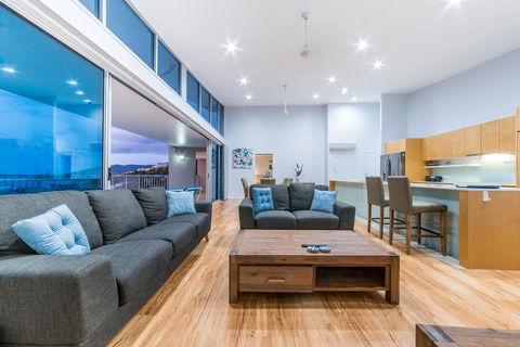 Coral View At Azure Sea - Accommodation Gladstone 3
