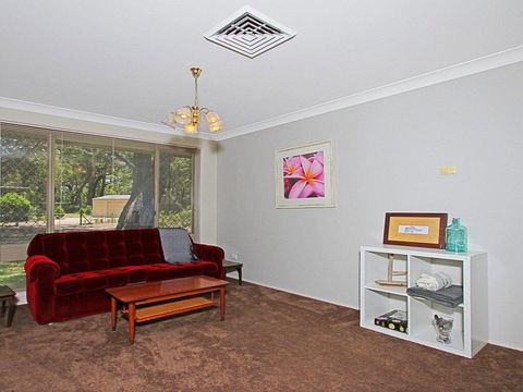Corner Haven - Family Retreat With Outdoor Living - Accommodation Gladstone 3