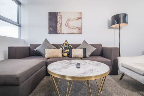 Corporate Travel 1bed 1study Room Apt At Chatswood - Accommodation Gladstone 2