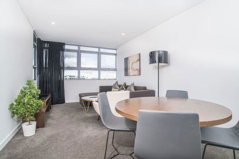 Corporate Travel 1bed 1study Room Apt At Chatswood - Accommodation Gladstone 1