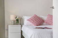 Book Waitara Accommodation Vacations Accommodation Gladstone Accommodation Gladstone