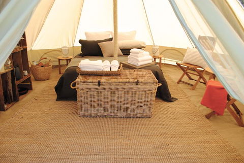 Cosy Tents - Daylesford - Accommodation Gladstone 0