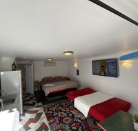 Cosy units convenient fit all needs - Accommodation Gladstone