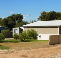 Cottage 57 - Topspot Cottages - Accommodation Gladstone
