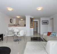 Cottesloe Cove Beach Apartment - Accommodation Gladstone