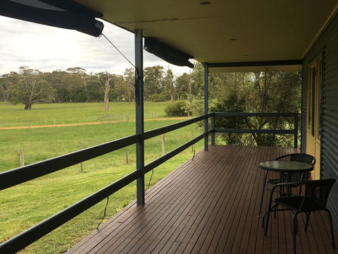 Country Farm House Close To Ballarat - Accommodation Gladstone 2