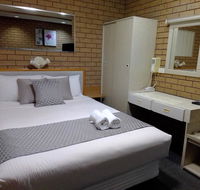 Country Home Motor Inn - Accommodation Gladstone