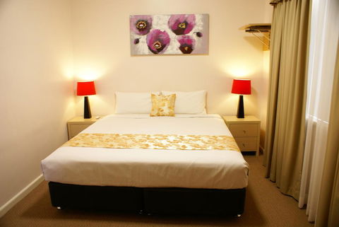 Country Lodge Motor Inn - Accommodation Gladstone 1