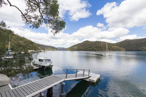 CowanWaters - Accommodation Gladstone 1